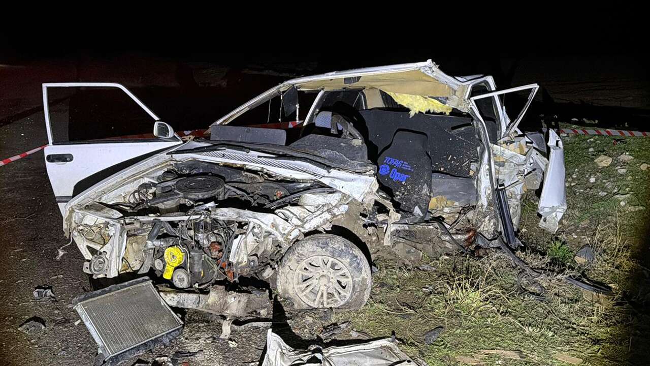 Afyonkarahisar'da iki otomobilin çarpıştığı kazada 1 kişi öldü