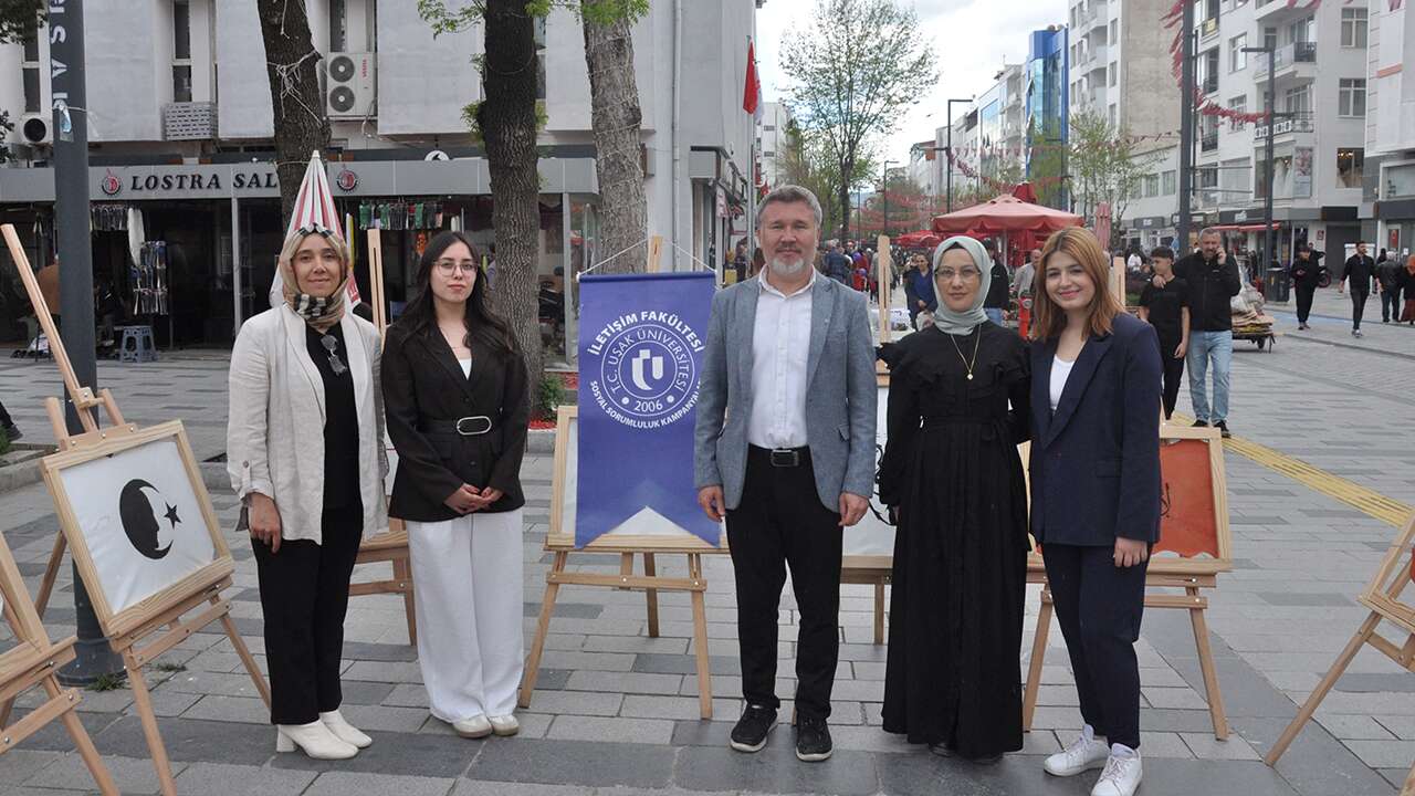 Uşak’ta Kadın Emeği Sergisi Yoğun Protokol Katılımıyla Açıldı