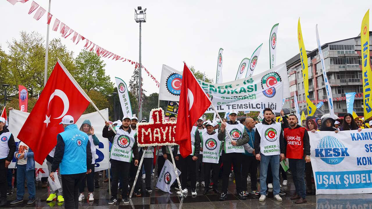 Uşak'ta 1 Mayıs İşçi Bayramı Coşkuyla Kutlandı