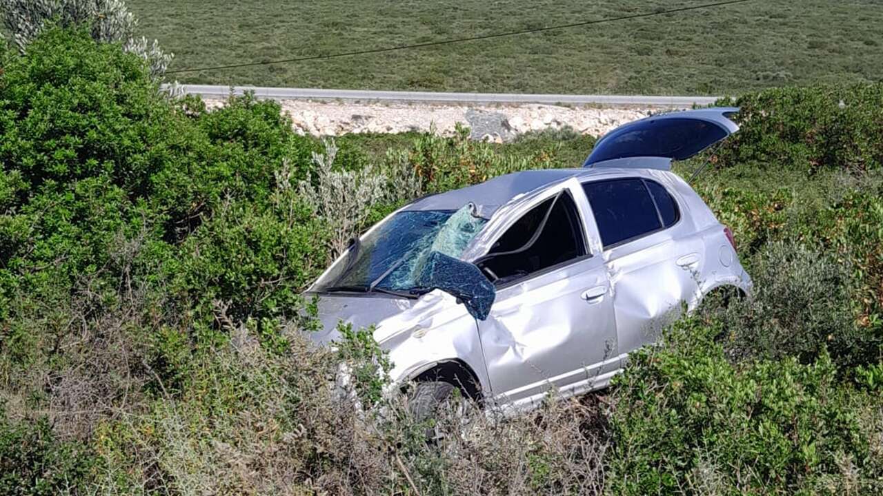Aydın'da şarampole devrilen otomobildeki 2 kişi öldü