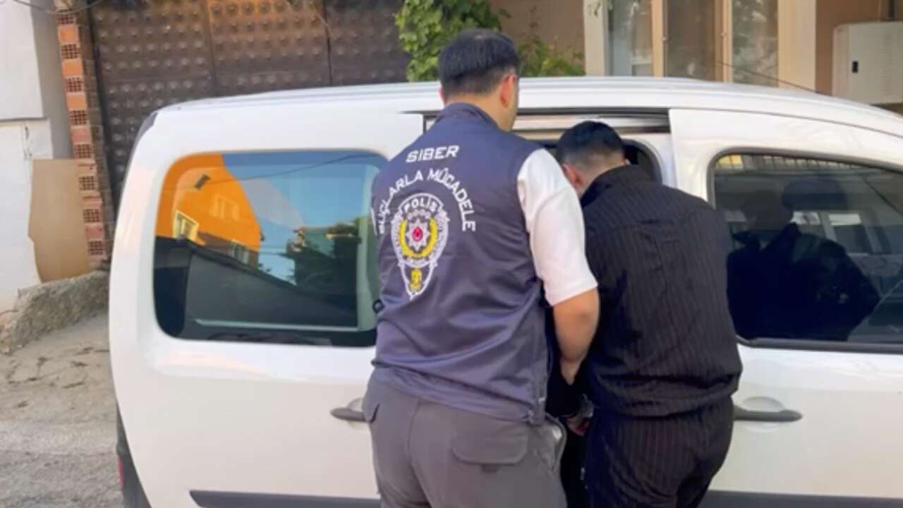 Uşak’ta yasa dışı bahis operasyonu: 5 kişi tutuklandı