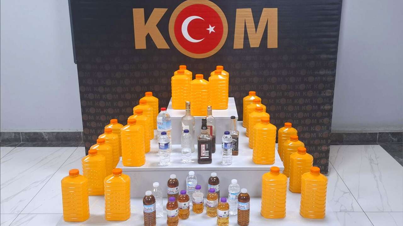 Uşak’ta kaçak içki operasyonunda 70 litre alkol ele geçirildi