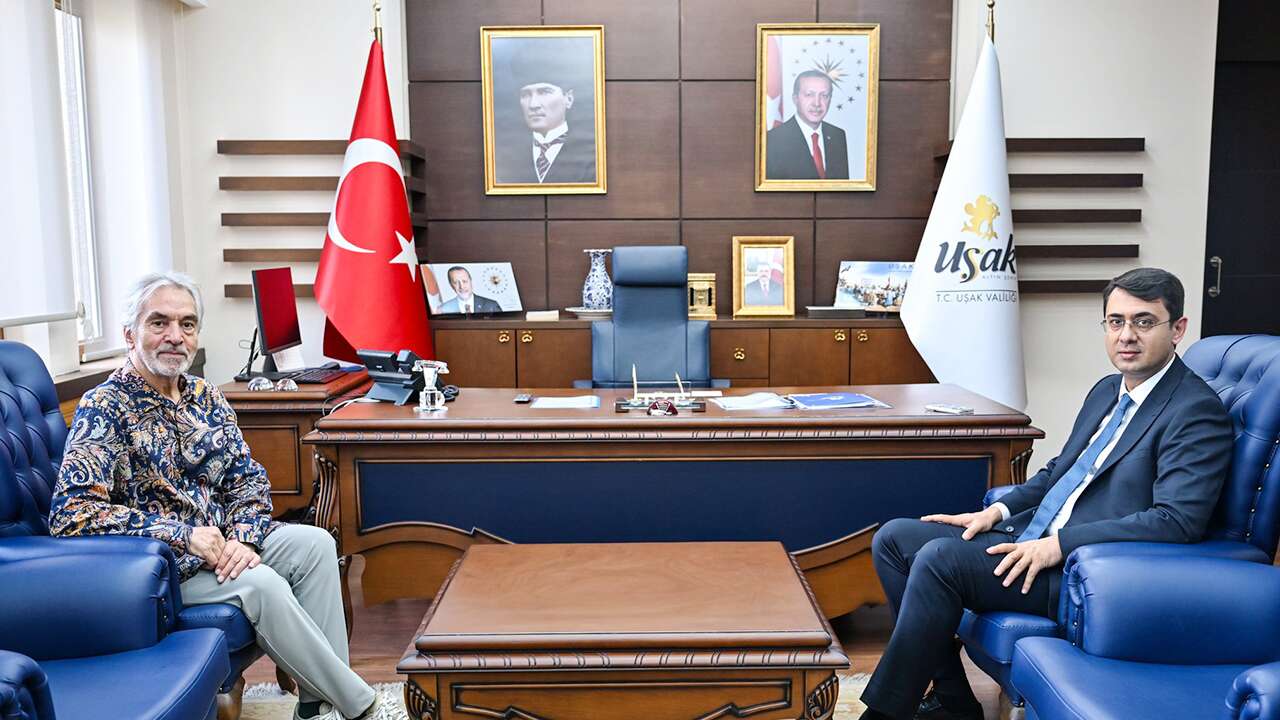Prof. Dr. İskender Pala’dan Vali Serdar Kartal’a Ziyaret