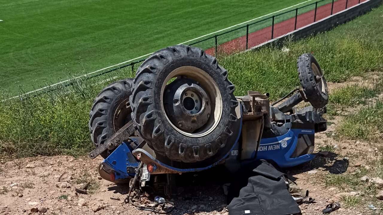Denizli'de 12 yaşındaki çocuk sürdüğü traktörün devrilmesi sonucu öldü