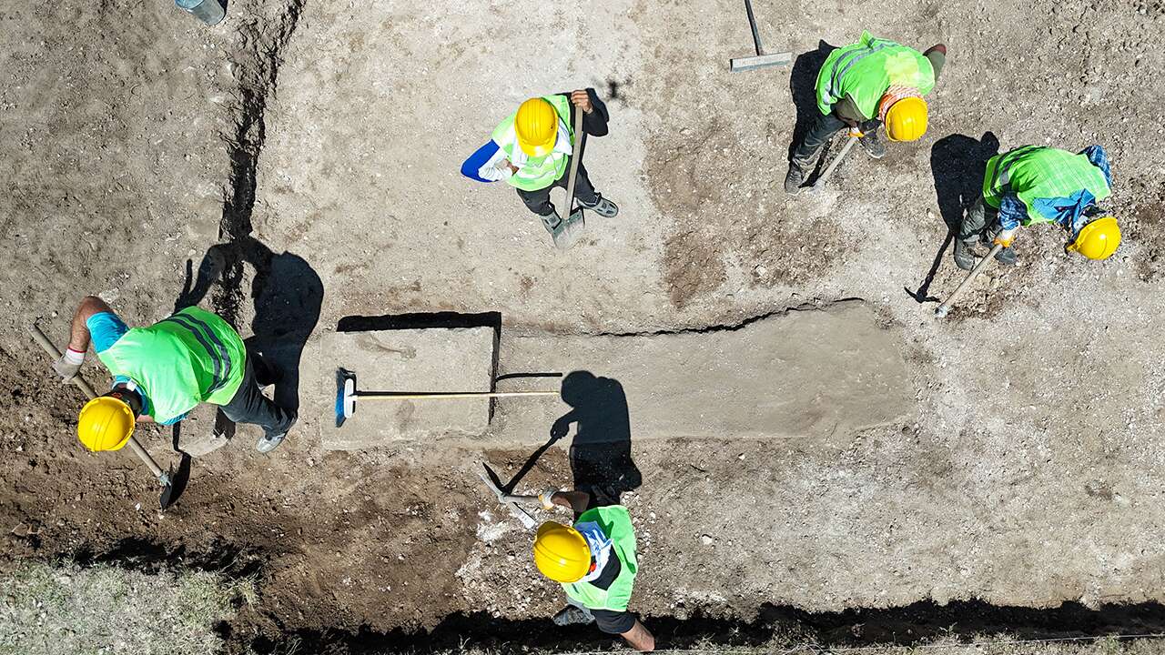Blaundos'ta rahiplerin kutsal alanı gün yüzüne çıkarılıyor