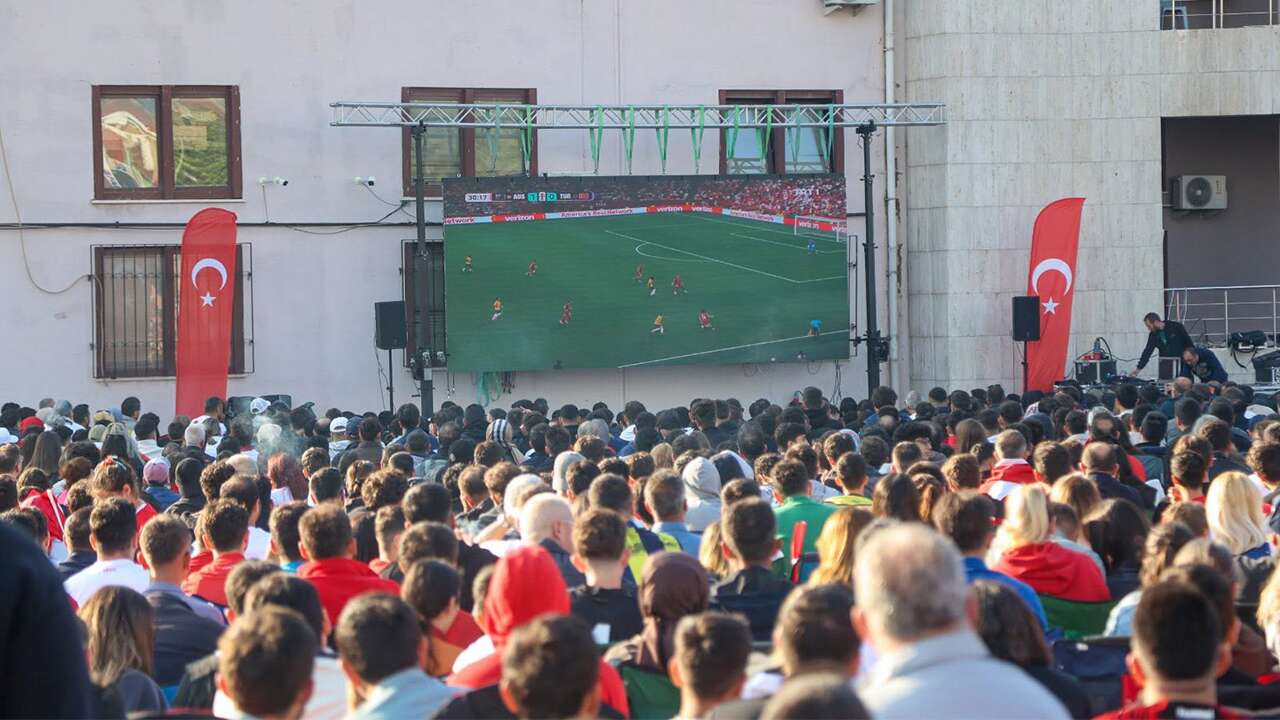 Atapark'taki milli maç organizasyonu iptal edildi