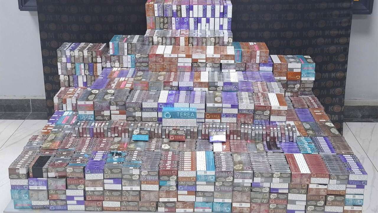 Uşak’ta 100 Bin Kaçak Elektronik Sigara Ele Geçirildi