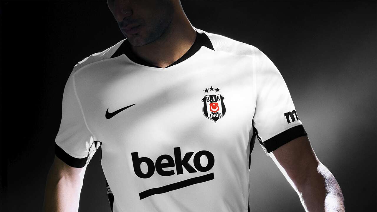 Beşiktaş, 2026-2027 sezonu formalarını tanıttı