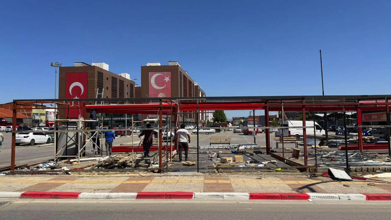 Uşak Balık Pazarı eski yerine taşınıyor