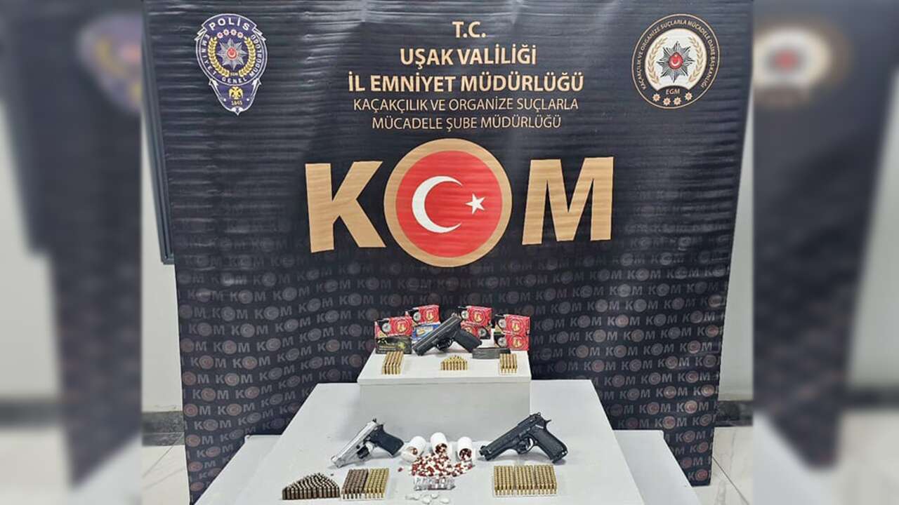 Uşak’ta silah ve uyuşturucu operasyonu: 2 kişi yakalandı