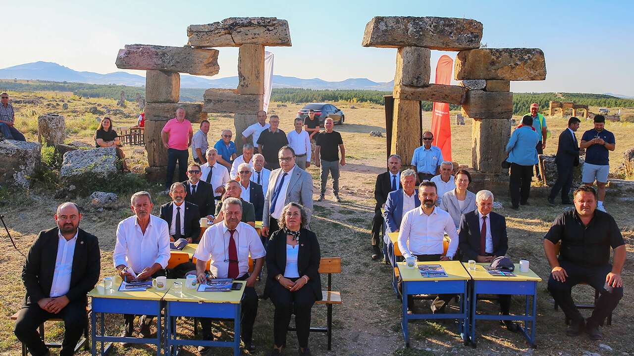 Blaundos Antik Kenti, İl Genel Meclisi’ne ev sahipliği yaptı