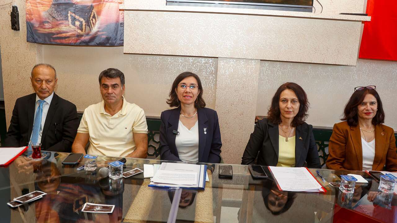 Başkan Vekili Özkan, Basın mensuplarıyla bir araya geldi