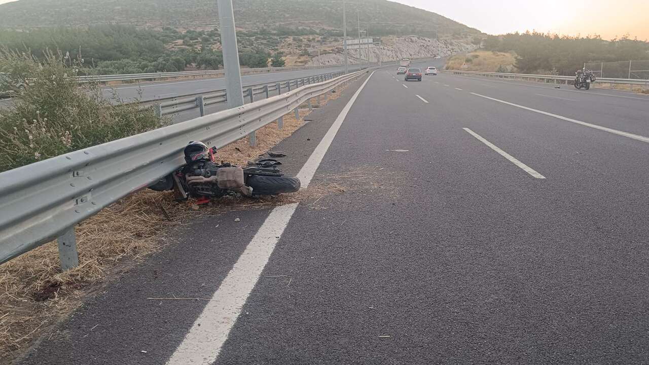 İzmir'de motosiklet eğitmeni trafik kazasında öldü