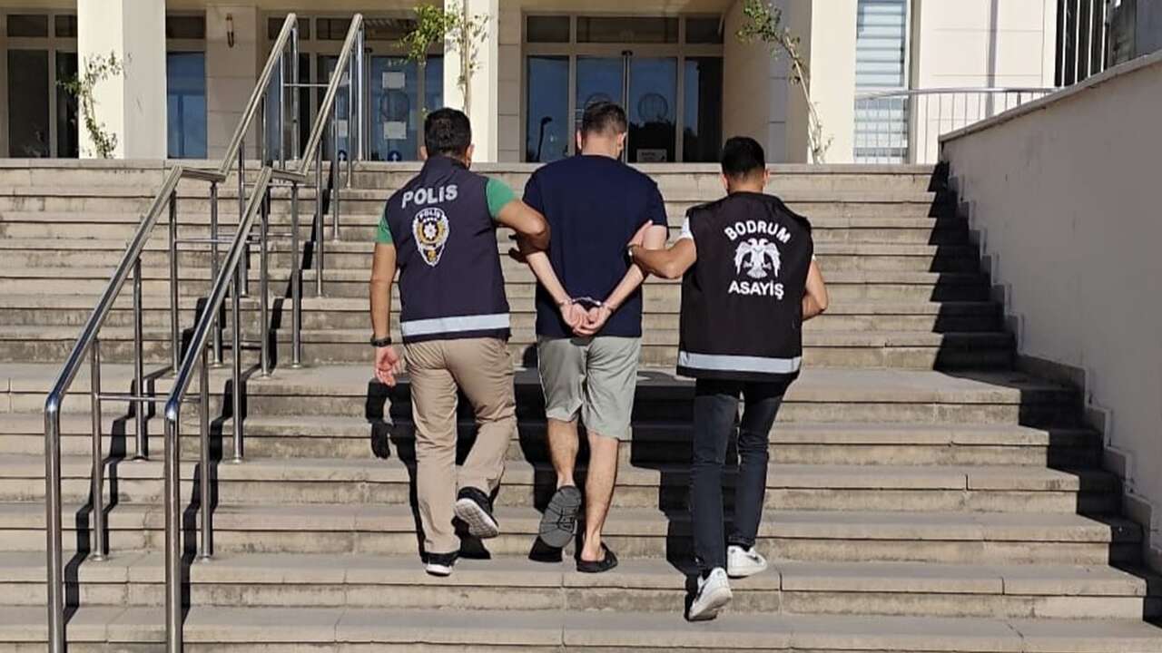 Bodrum'da 39 yıl hapis cezasıyla aranan firari hükümlü yakalandı