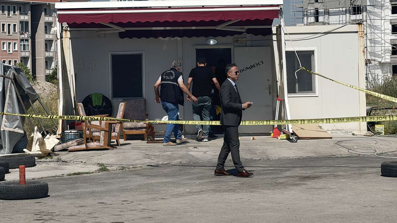 Afyonkarahisar'da çıkan silahlı kavgada 1 kişi öldü, 1 kişi yaralandı