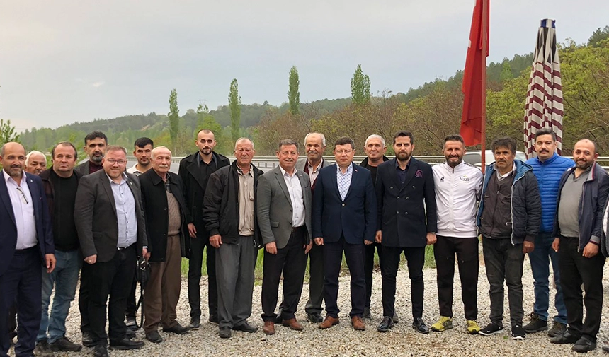 Koşan Adam, Milletvekiline Şiir Yazdı