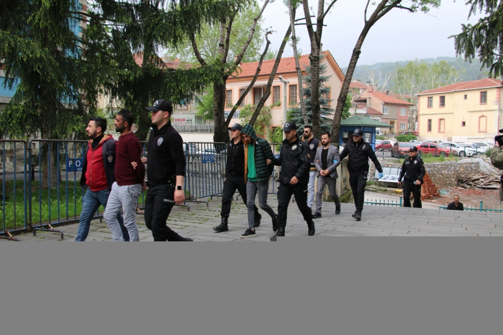 Kütahya'da fuhuş operasyonunda 6 şüpheli yakalandı