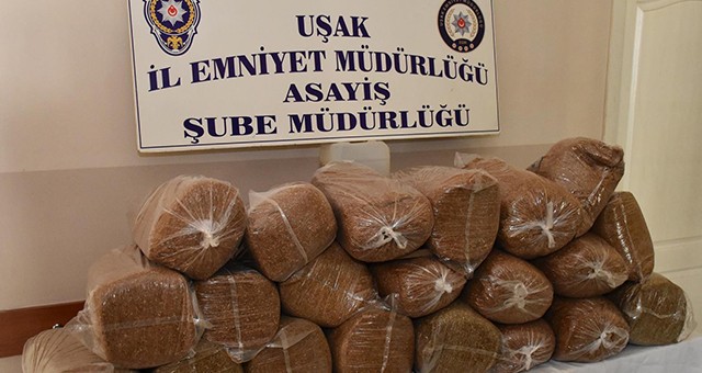 Uşak'ta Kaçak Tütün Operasyonu