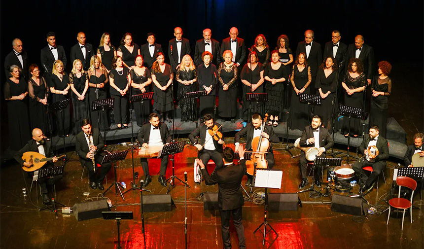 Uşaklılar Unutulmaz Bir Gece Yaşadı