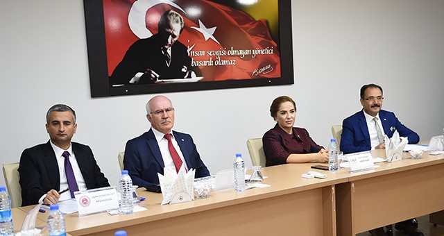 Uyuşturucu ile Mücadele İl Kurulu Toplantısı Vali Funda Kocabıyık Başkanlığında Öğretmenevinde Yapıldı