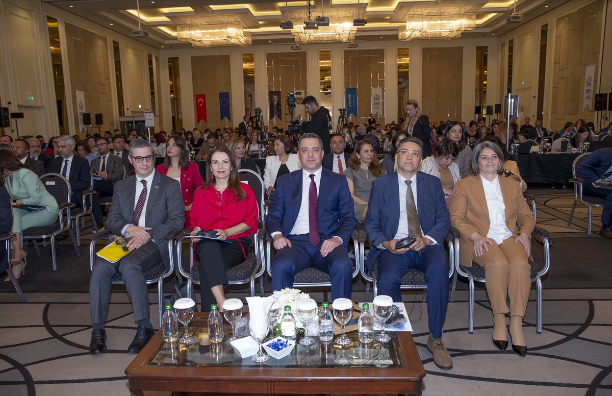 ANKARA - UNICEF ve Türkiye Barolar Birliği, çocuk dostu adli yardım projesi başlattı (2)