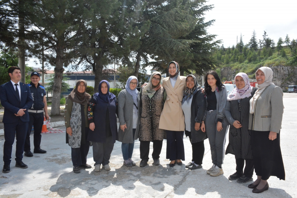 Vali Yiğitbaşı, İscehisar ilçesini ziyaret etti