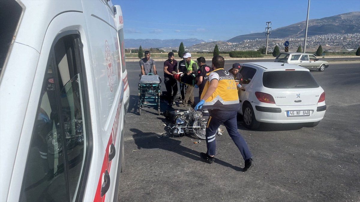KAHRAMANMARAŞ - Otomobile çarpışan motosikletin sürücüsü yaralandı
