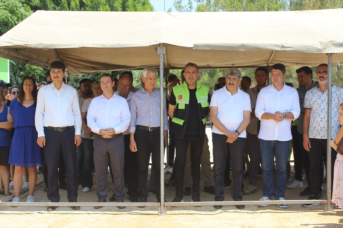 HATAY - Arsuz'da prefabrik olarak yaptırılan okulun açılışı gerçekleştirildi