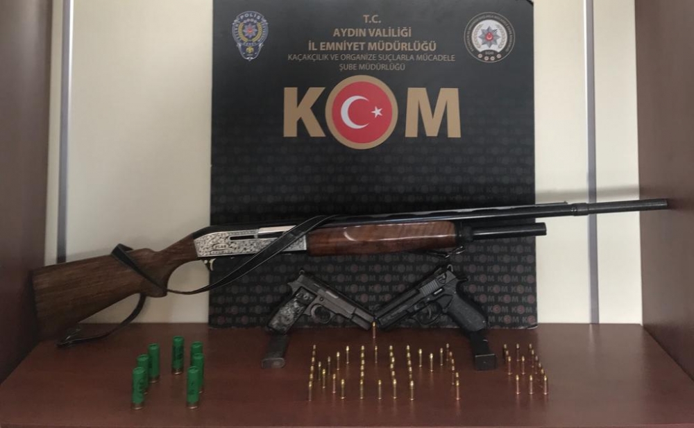 Aydın'da kaçak silah operasyonunda 17 kişi yakalandı