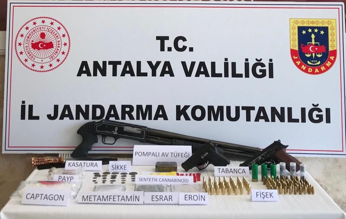 ANTALYA - Uyuşturucu operasyonunda 6 şüpheli yakalandı
