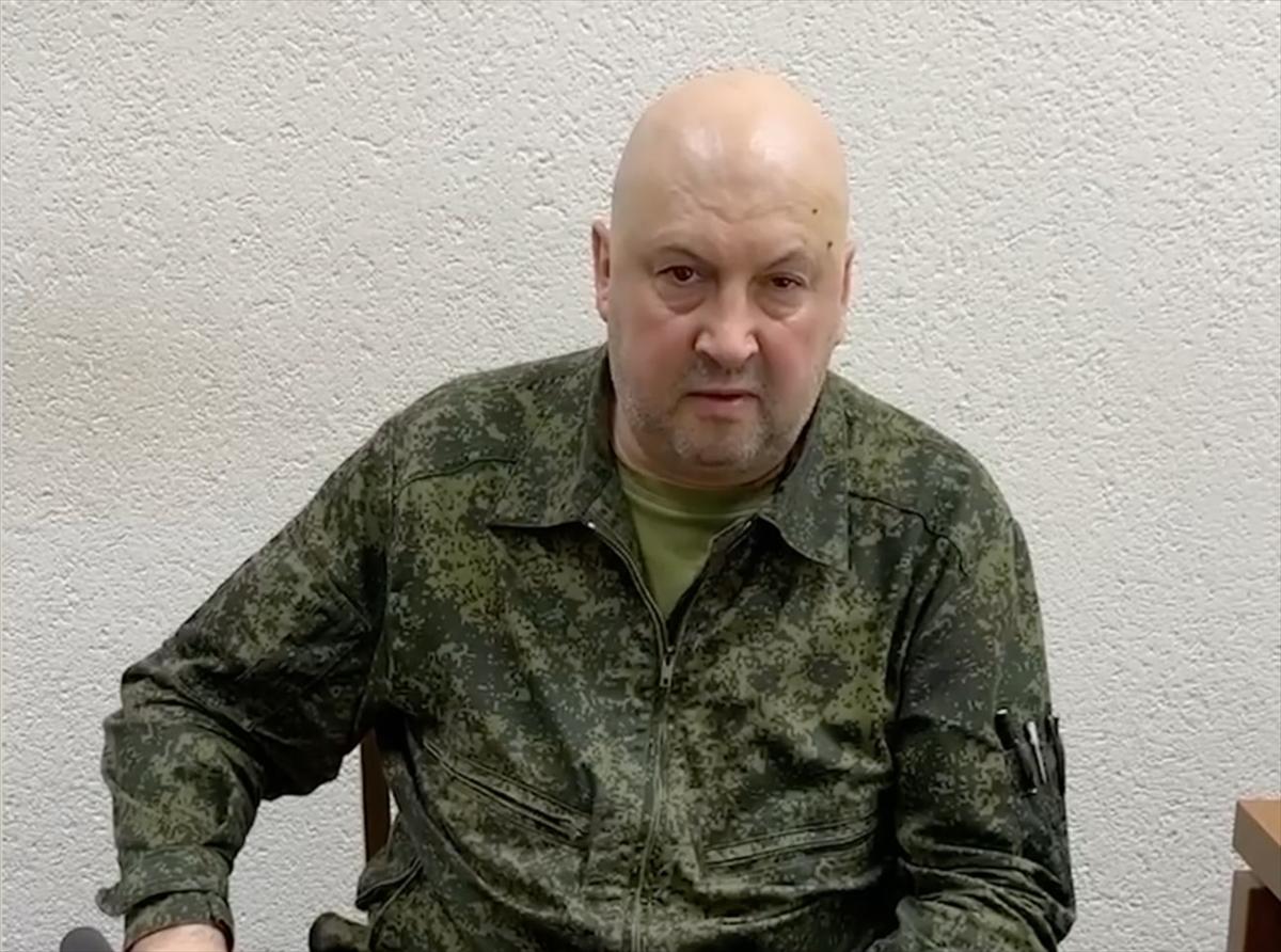 MOSKOVA - Rus komutanlar, Wagner'e "durma çağrısı" yaptı