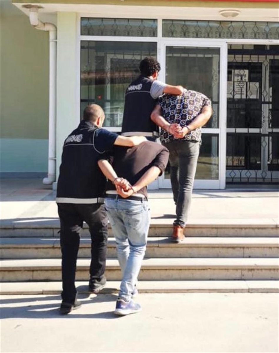 Muğla'da uyuşturucu operasyonunda yakalanan 2 zanlı tutuklandı