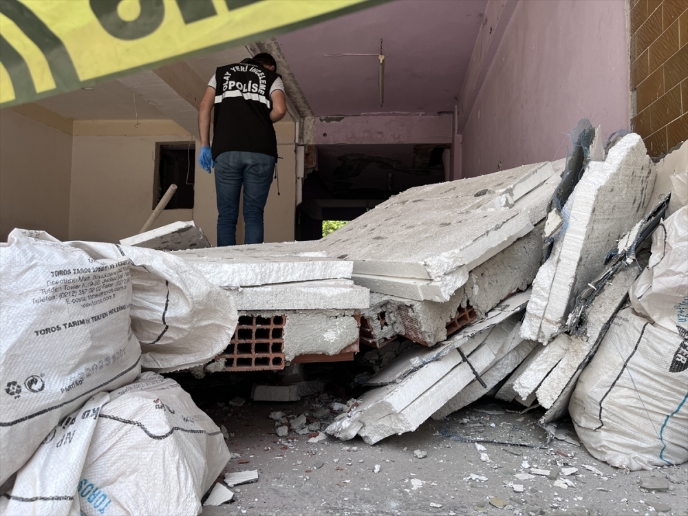 GÜNCELLEME - Denizli'de üzerine duvar devrilen inşaat ustası öldü