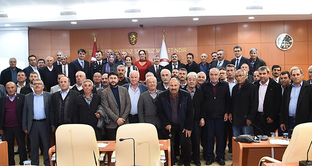 Vali Funda Kocabıyık, Muhtarlarla Toplantıda Bir Araya Geldi