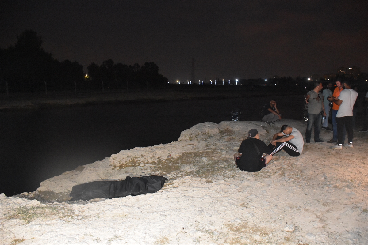 ADANA - Serinlemek için baraj gölüne giren kişi boğuldu