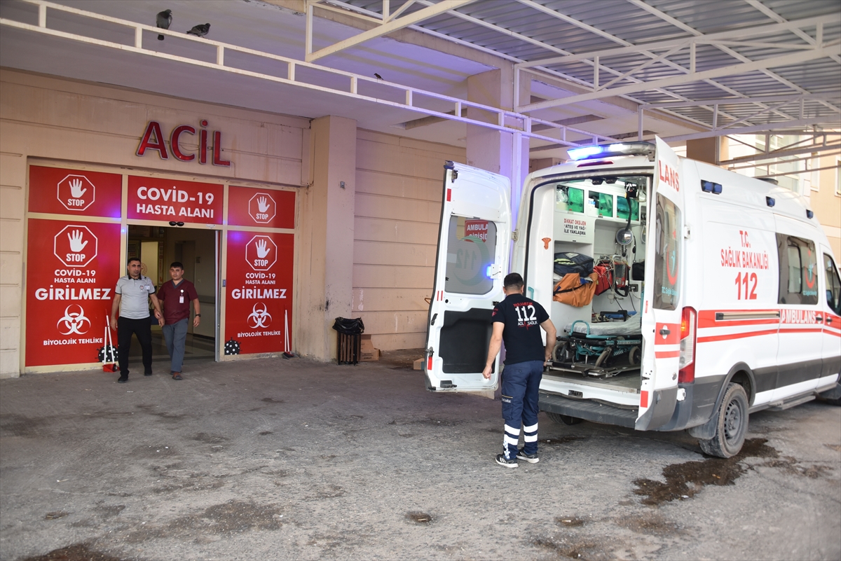 ŞANLIURFA - Yol verme kavgasında 8 kişi yaralandı