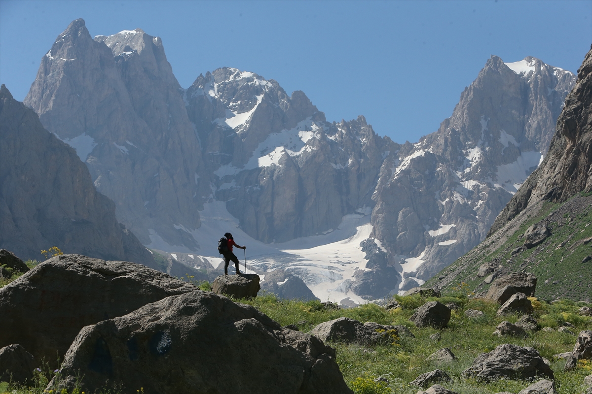 Hakkari'nin doğal güzellikleri etkinliklerle tanıtılıyor