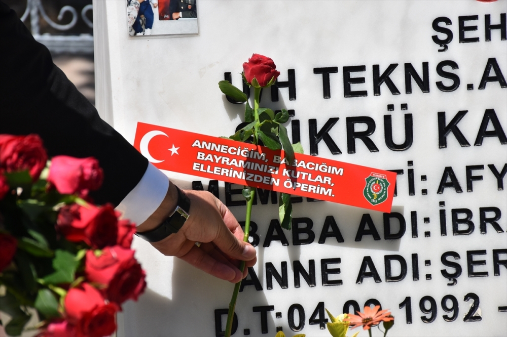 Konya ve Afyonkarahisar'da şehitlikler ziyaret edildi
