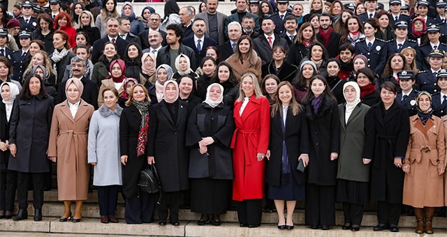 Vali Funda Kocabıyık Türk Kadınına Seçme Ve Seçilme Hakkı Verilişinin Yıl Dönümünde Ankara’da Düzenlenen Programa Katıldı