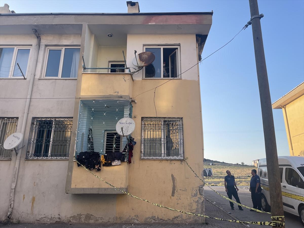 KAYSERİ - İkinci kattan düşen kişi ağır yaralandı