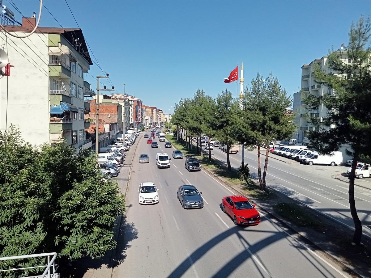 SAMSUN - Bayram tatili dönüşü trafik yoğunluğu yaşanıyor