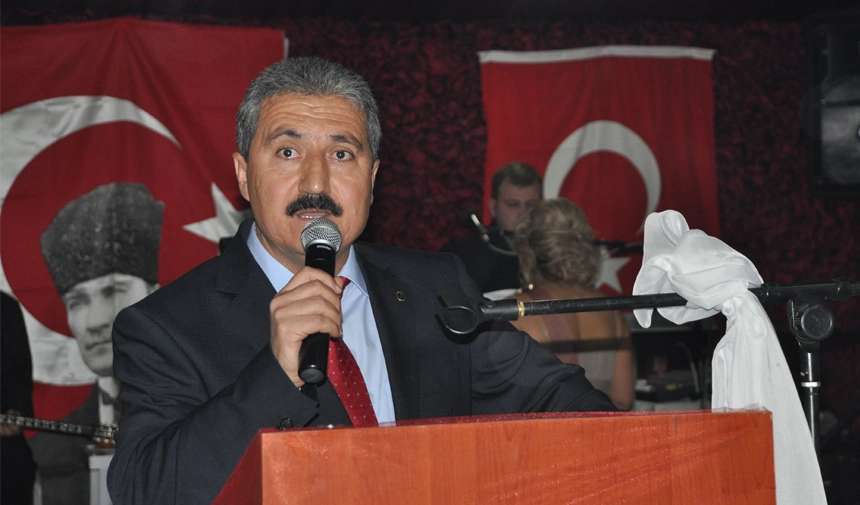 Ercan Uzun; "Sivas Katliamını Unutmayacağız, Karanlığa Teslim Olmayacağız!"