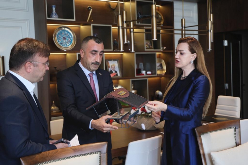 Dokuz Eylül Üniversitesinde öğrenciler için "akıllı çardak" üretilecek