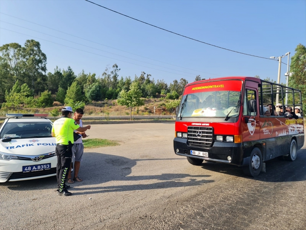 Fethiye'de safari araçları denetlendi