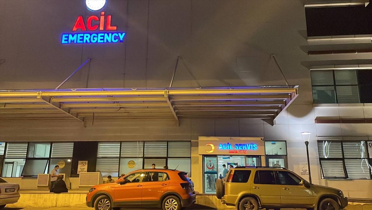 KASTAMONU - Balkonda otururken başına saçma isabet eden genç hayatını kaybetti