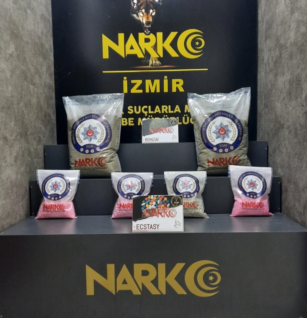 İzmir'de uyuşturucu operasyonunda bir şüpheli tutuklandı