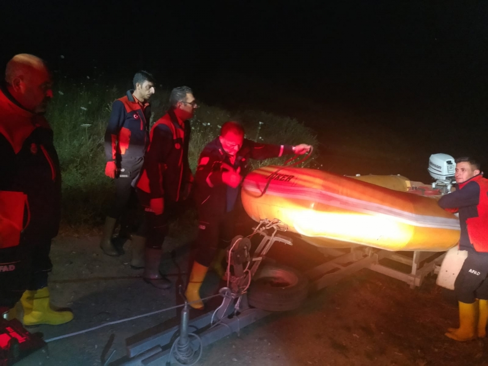 Afyonkarahisar'da serinlemek için baraj göletine giren genç boğuldu