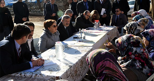 Vali Funda Kocabıyık Köy Ziyaretlerine Karakuyu Ve Akbulak Köyleri İle Devam Etti