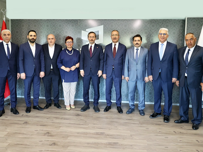 İletişim Başkanı Altun’dan Basın İlan Kurumu’na ziyaret