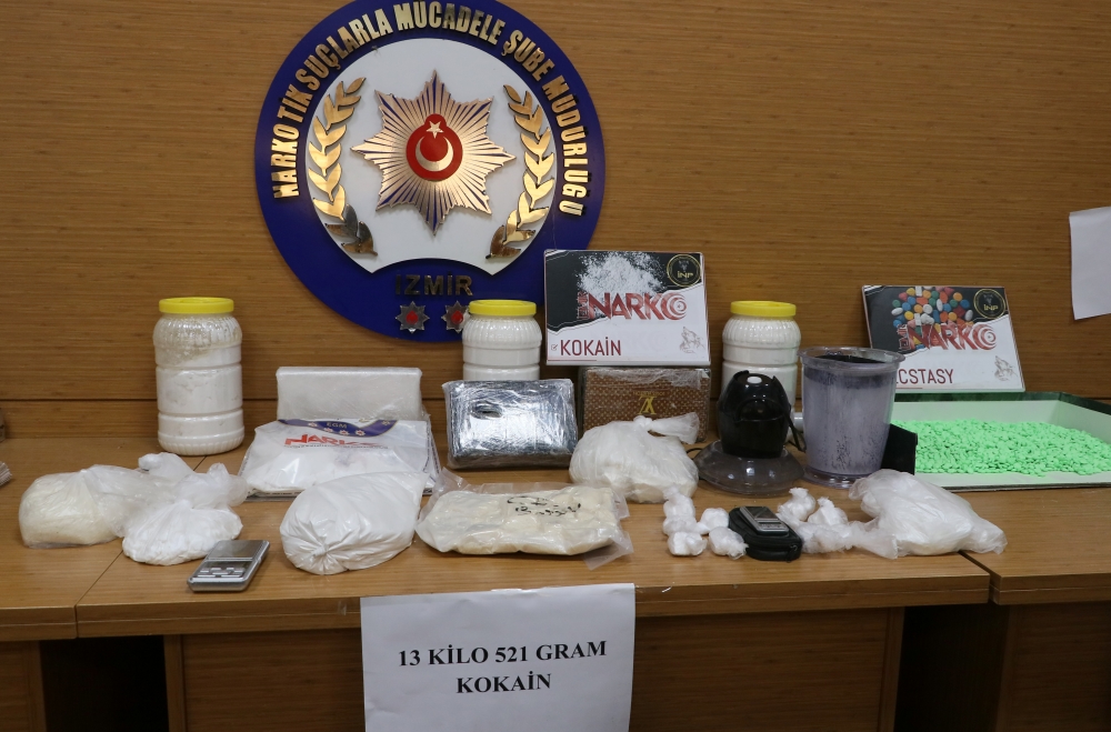 Uyuşturucu operasyonunda 13,5 kilogram kokain ele geçirildi